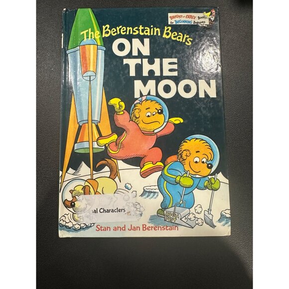 Bernstain bears 6 book bundle- “Bears on wheels” “B book” “on the moon” - Picture 15 of 16